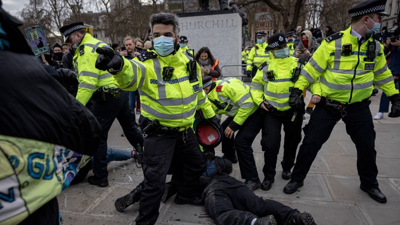 Proteste anti-Covid în Londra!
