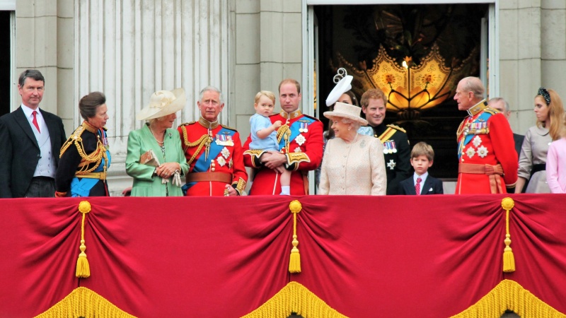 Summit regal privind viitorul monarhiei în Marea Britanie
