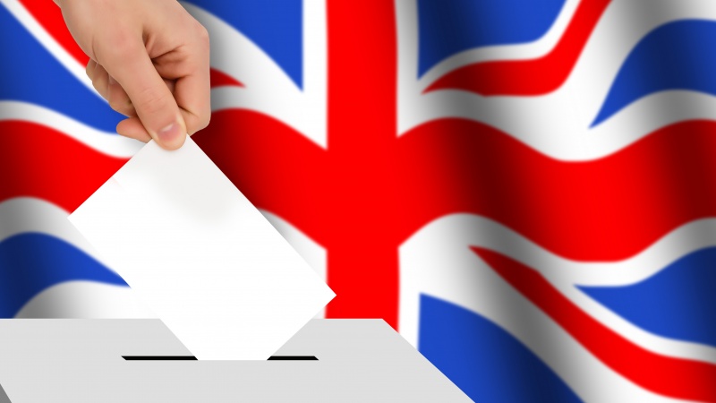 Români în cursa pentru alegerile locale de joi din Marea Britanie