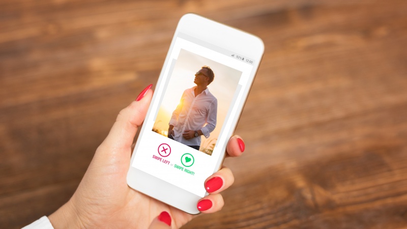 Facebook își lansează aplicație de dating la concureță cu Tinder și altele - AIR24
