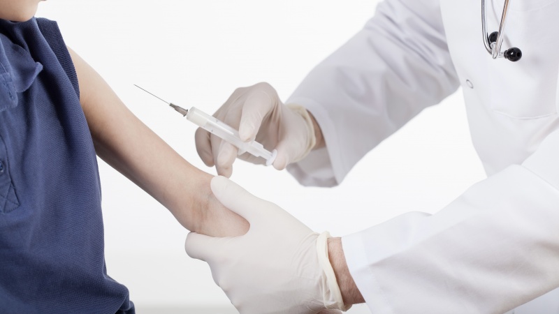 NHS-ul este ‘pregătit ’ să intre în școli pentru vaccinarea copiilor