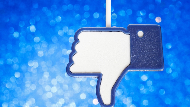 Dispariția temporară a Facebook cauzată de probleme tehnice