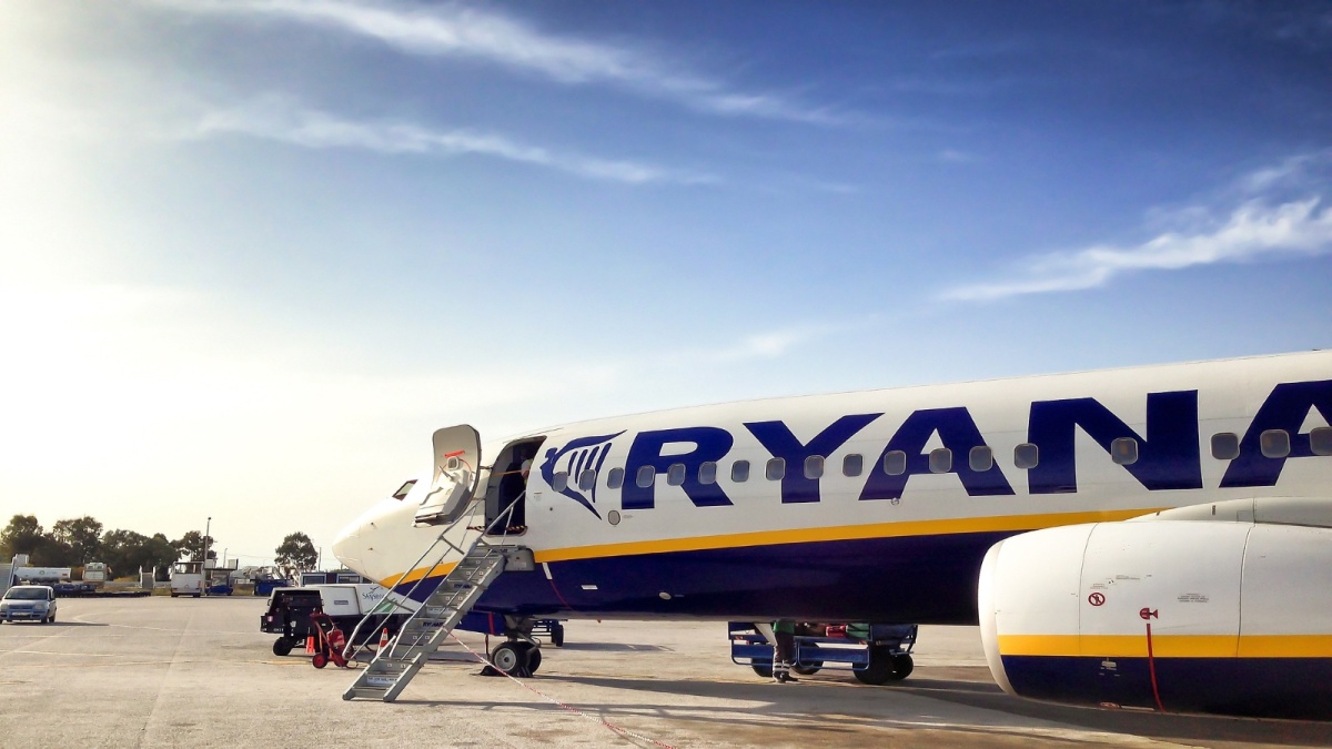 Un cuplu din Londra ,,furios'' după ce Ryanair i-a pus să plătească110£ extra