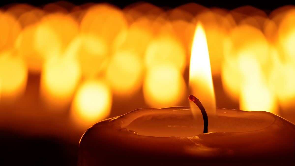 2.000 de lumânări au declanșat alarma de incendiu în St Albans!