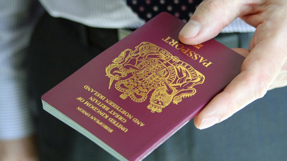 Crește taxa pentru pașaportul britanic