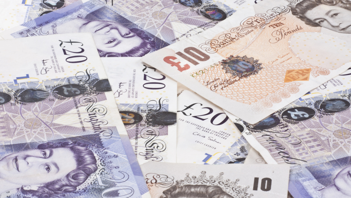 ȘOC în UK! Imigranții au încasat 15 MILIARDE £ din beneficii