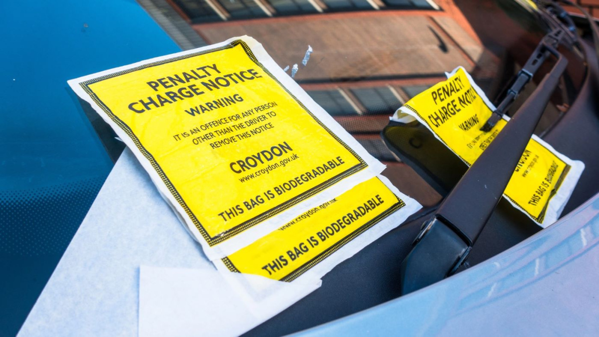 Străzile din Londra unde riști să încasezi amendă de parcare