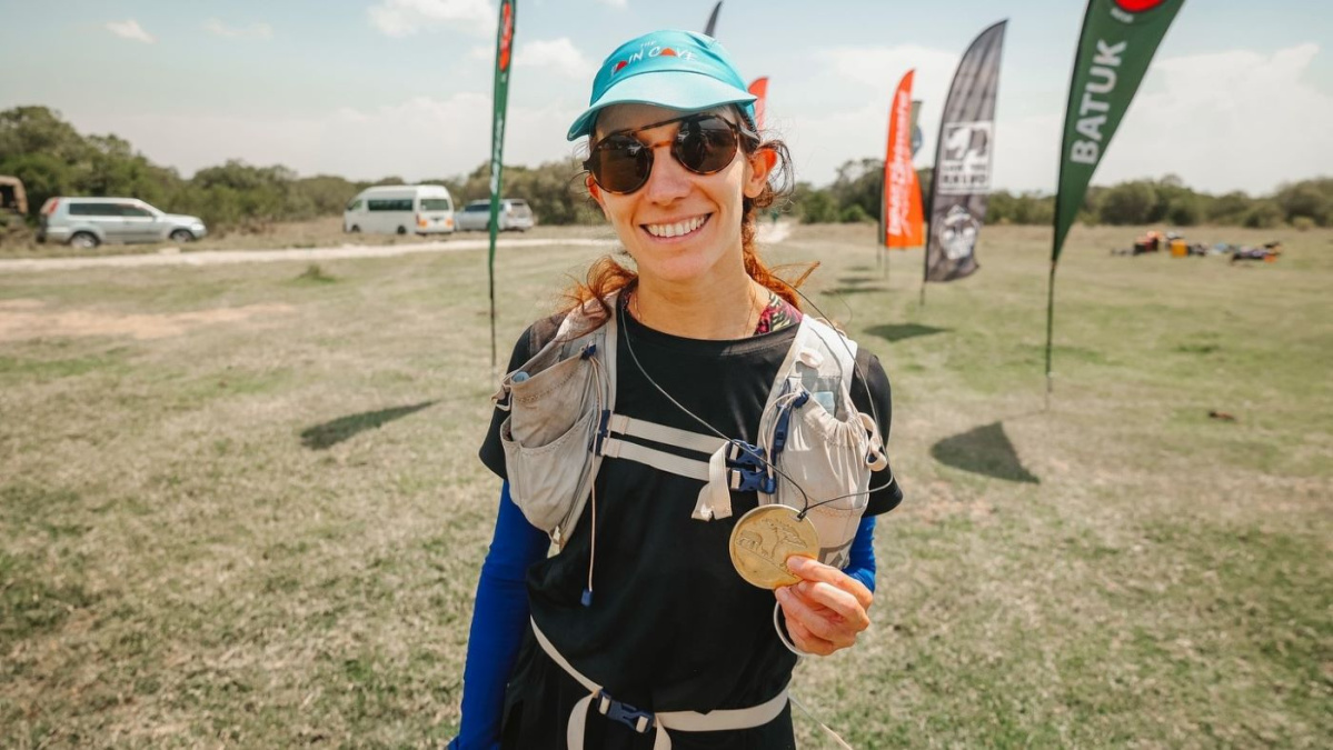 O româncă din UK scrie istorie în lumea maratoanelor!