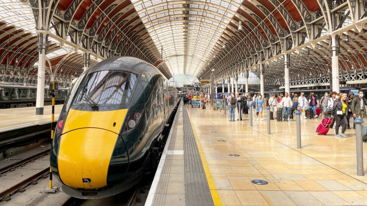 Premieră! Anglia testează tehnologia cuantică în transportul feroviar