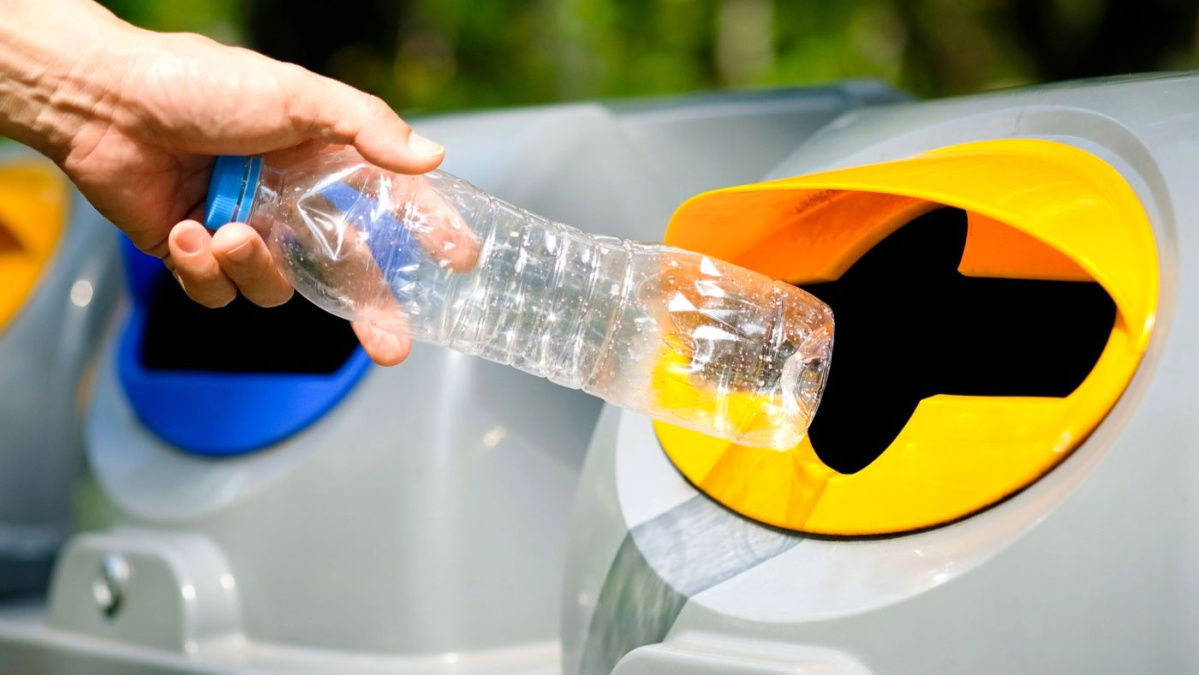 UK: Revoluționar! Medicament pentru Parkinson din deşeuri plastice
