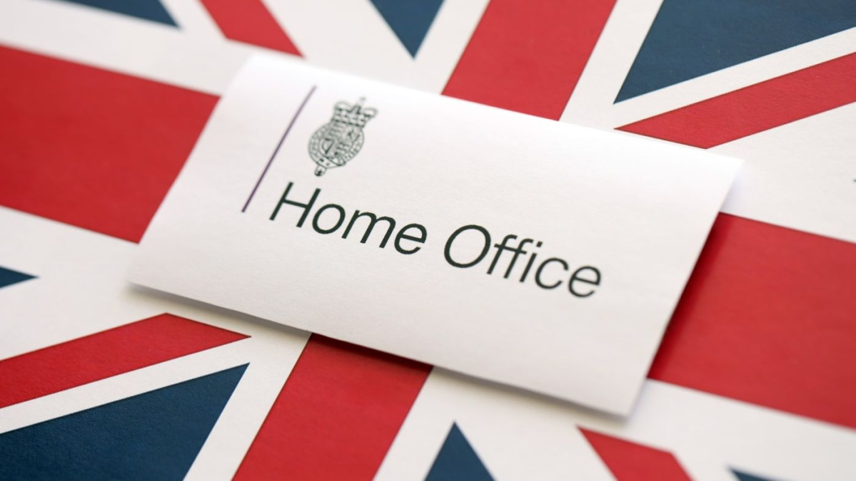Dreptul de ședere în UK, acordat din greșeală!? Home Office reanalizează dosarele