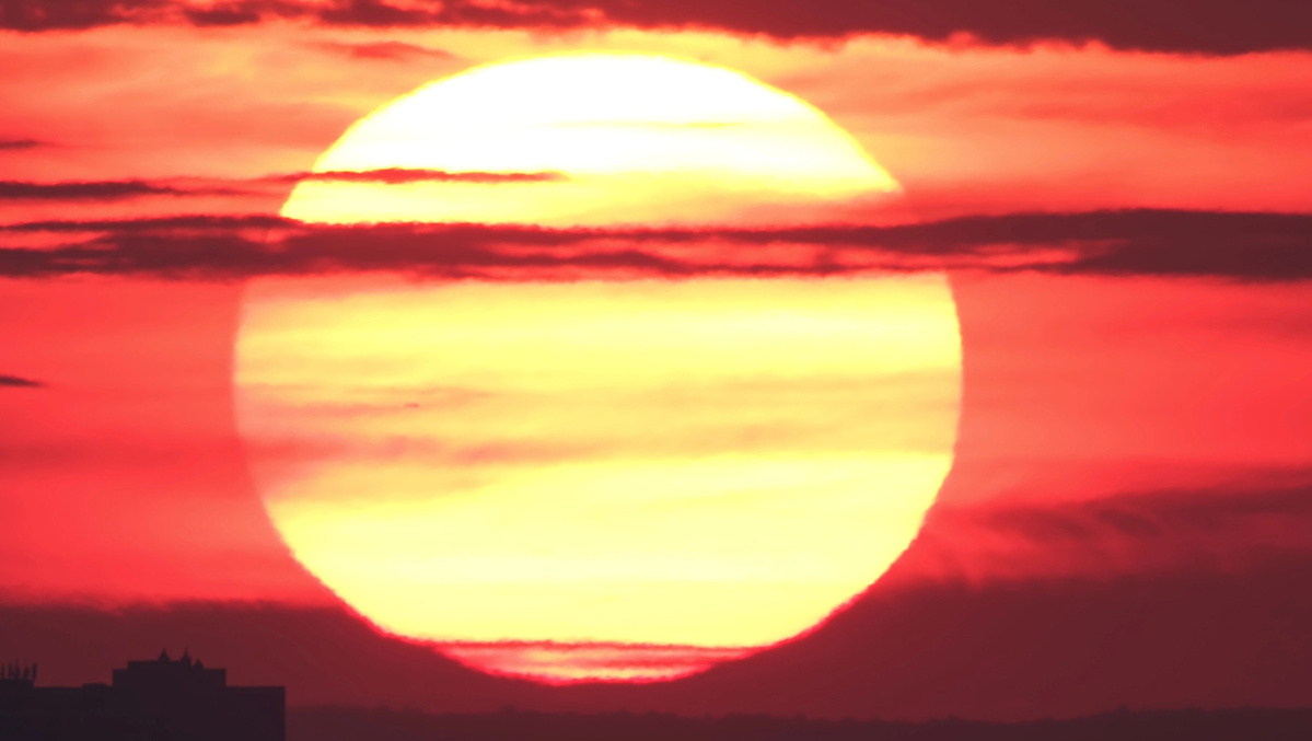 Londra, sub umbra eclipsei