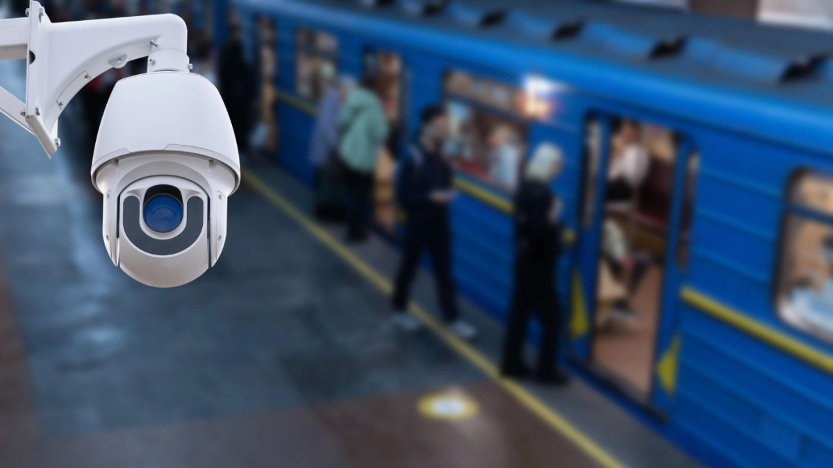 Poliția britanică extinde recunoașterea facială la metroul londonez